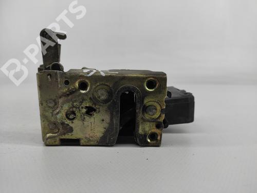 Høyre foran lås PEUGEOT 405 I Estate Van (15_) [1989-1992]  8251957