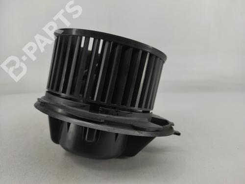 Motor da chauffage VW GOLF VI (5K1) 1.6 TDI (105 hp) 8252234