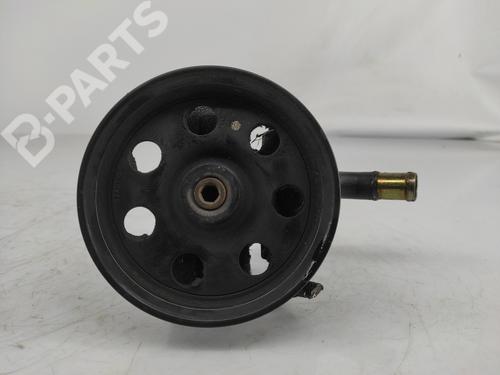 Used Steering pump FORD FOCUS I Turnier (DNW) 1.6 16V (100 hp) 8268502