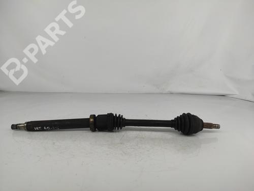 Used Right front driveshaft FORD FOCUS I Turnier (DNW) 1.6 16V (100 hp) 8268527