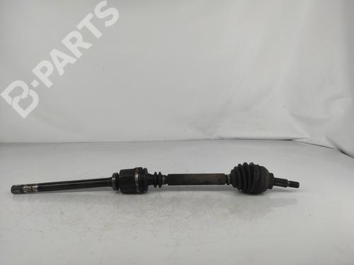 Arbre de transmission avant droit RENAULT LAGUNA II Grandtour (KG0/1_) 1.9 dCi (KG0G) (120 hp) 8269292