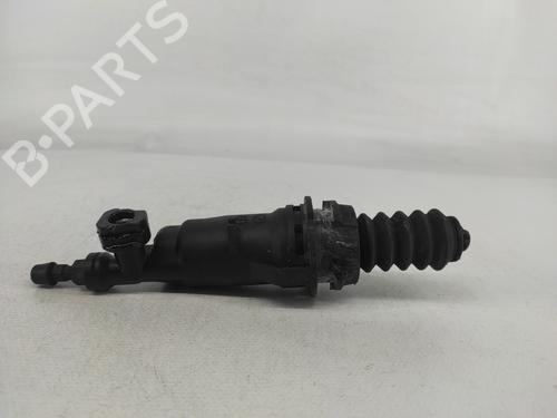 Clutch slave cylinder FIAT ULYSSE (179_) 2.0 D Multijet N/V