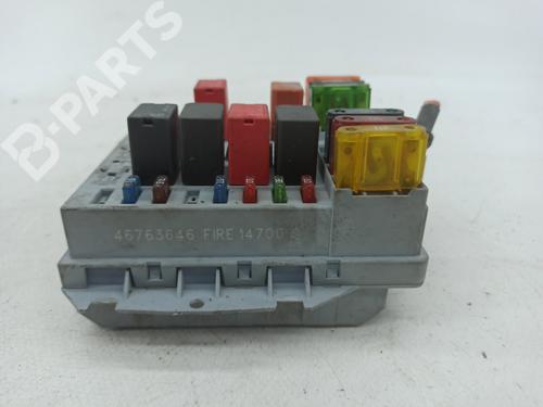 Sicherungskasten für FIAT PUNTO (188_) 1.2 60 (188.030, .050, .130, .150, .230, .250) (60 hp) 8653478
