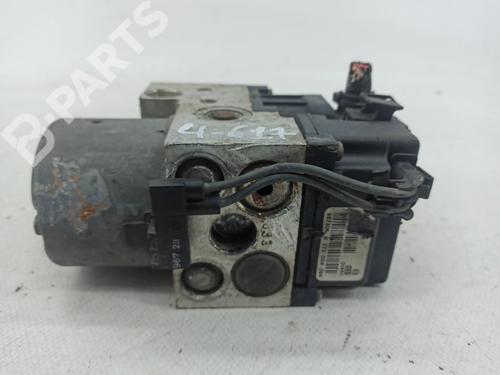 Módulo de ABS RENAULT MEGANE I (BA0/1_) 1.9 D Eco (BA0A, BA0U, BA0R) (64 hp) 8873536