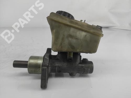 Used Brake master cylinder BMW 3 (E46) 320 d (136 hp) 8872147