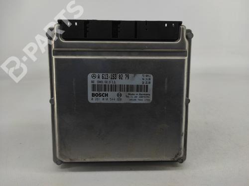 Used Engine control unit (ECU) MERCEDES-BENZ S-CLASS (W220, V220) S 320 CDI (220.026, 220.126) (197 hp) 8950208
