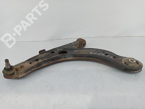 Wahacz przedni lewy VW NEW BEETLE Convertible (1Y7) 1.8 T 1J0407157B