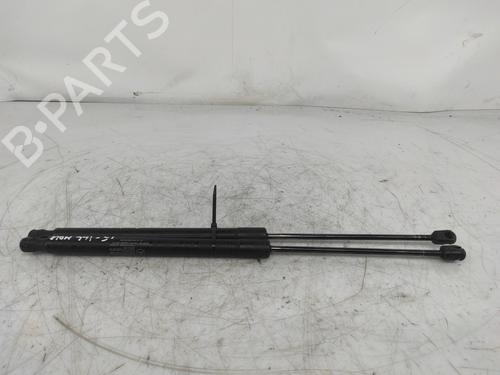 Used Tailgate lift support MERCEDES-BENZ B-CLASS Sports Tourer (W245) B 180 CDI (245.207) (109 hp) 14421332
