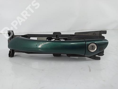 Venstre fortil udvendigt håndtag MERCEDES-BENZ C-CLASS (W203) C 220 CDI (203.006, 203.008) (143 hp) 9308043