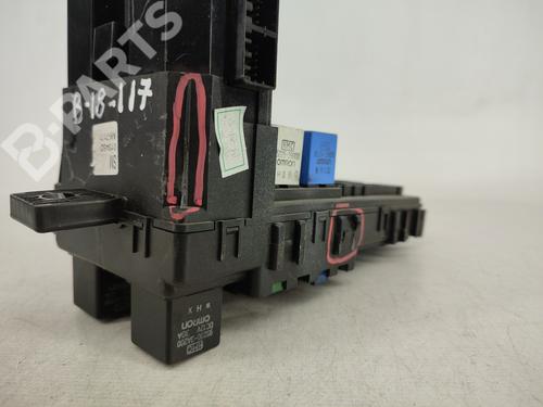 Fuse box HYUNDAI SANTA FÉ I (SM) 2.7 | BP9433251E1 