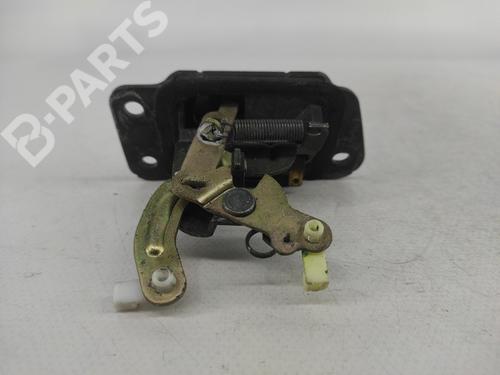 Tailgate lock HYUNDAI SANTA FÉ I (SM) 2.7 V6 4x4 | BP9516267C101
