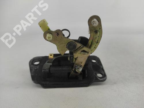 Tailgate lock HYUNDAI SANTA FÉ I (SM) 2.7 V6 4x4 | BP9516267C101