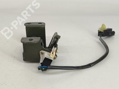 Tailgate lock HYUNDAI SANTA FÉ I (SM) 2.7 V6 4x4 | BP9519129C101
