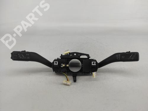 Used Steering column stalk VW GOLF VI (5K1) 1.6 TDI (105 hp) 9546557