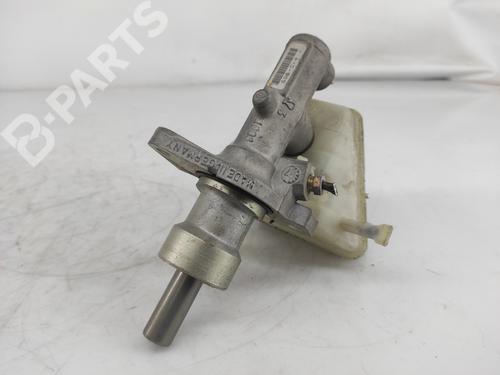 Brake master cylinder MERCEDES-BENZ SLK (R170) 230 Kompressor (170.447) | BP9586985M77 