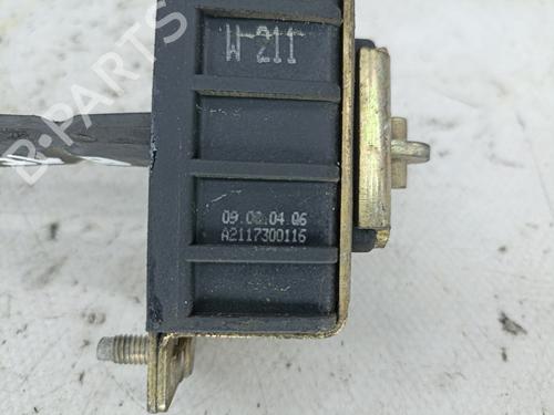 Hinge/Door check strap MERCEDES-BENZ E-CLASS (W211) E 220 CDI (211.006) | BP14422232C146 
