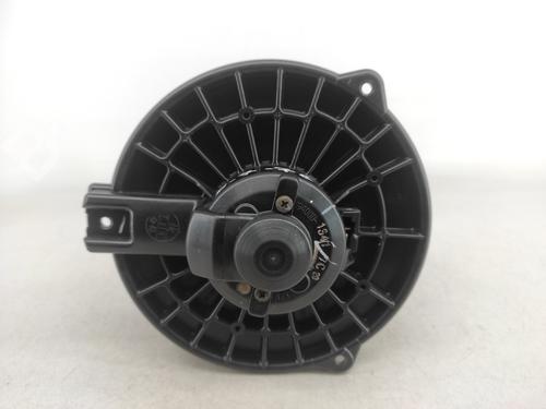 Heater blower motor HONDA CIVIC VII Saloon (ES, ET) 1.4 (ES4) | BP9654887M62 
