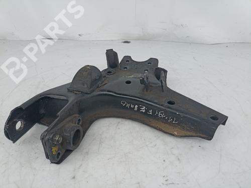 Used Right front suspension arm Right front suspension arm NISSAN TERRANO II (R20) 2.7 TDi 4WD (125 hp) 9649437 9649437