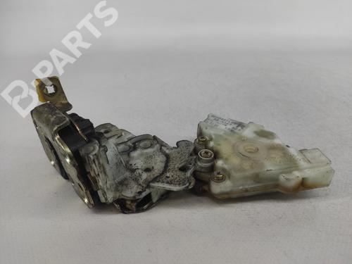 Zamek drzwi przednich prawych NISSAN TERRANO II (R20) 2.7 TDi 4WD | BP9695500C97