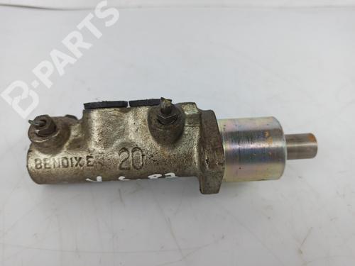 Used Brake master cylinder VW POLO CLASSIC (86C, 80) 1.4 D (48 hp) 9743391