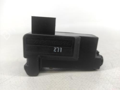 Used Fuel door actuator HYUNDAI i40 I (VF) 1.7 CRDi (116 hp) 14423244