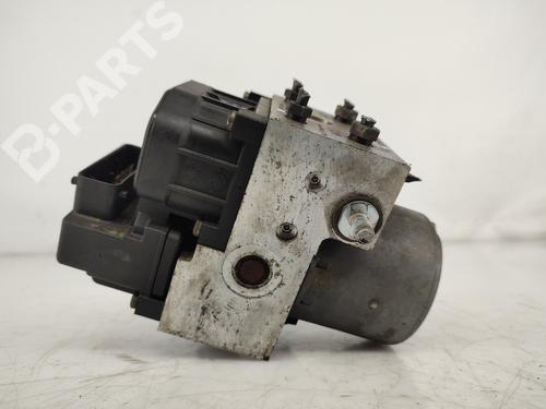 Used ABS pump NISSAN TERRANO II (R20) 2.7 TDi 4WD (125 hp) 9854416