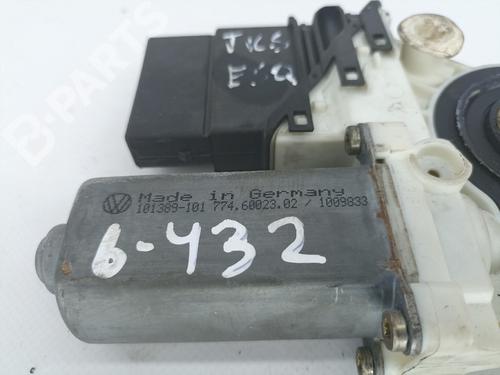 Motor do elevador de vidro trás esquerdo VW GOLF IV (1J1) 1.9 TDI | BP10081174E23 