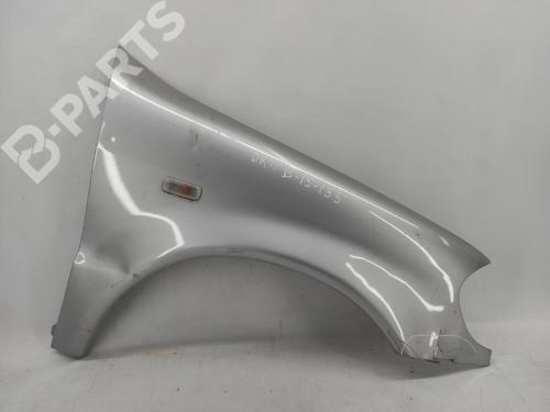 Right front fenders MERCEDES-BENZ M-CLASS (W163) ML 320 (163.154) DANIFICADO 