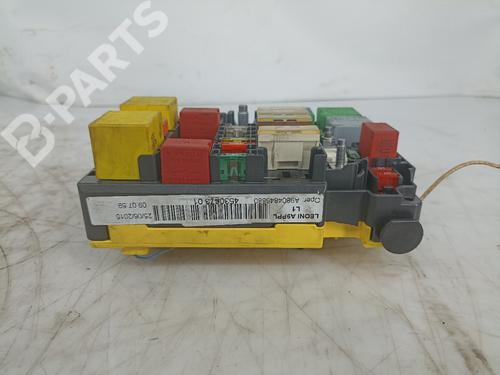 Used Fuse box PEUGEOT 208 I (CA_, CC_) 1.6 HDi / BlueHDi 75 (75 hp) 10092367
