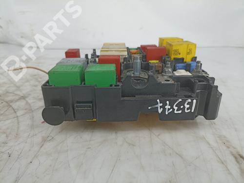 Fuse box PEUGEOT 208 I (CA_, CC_) 1.6 HDi / BlueHDi 75 | BP10092367E1 