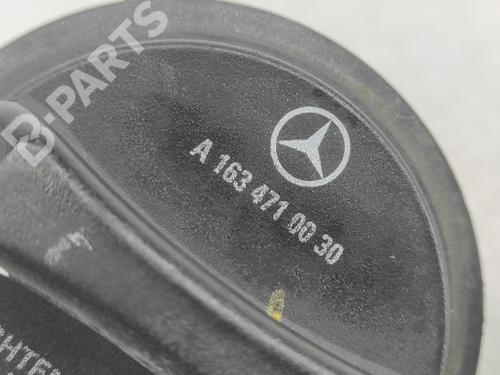 Fuel flap MERCEDES-BENZ M-CLASS (W163) ML 320 (163.154) | BP10104030C131 