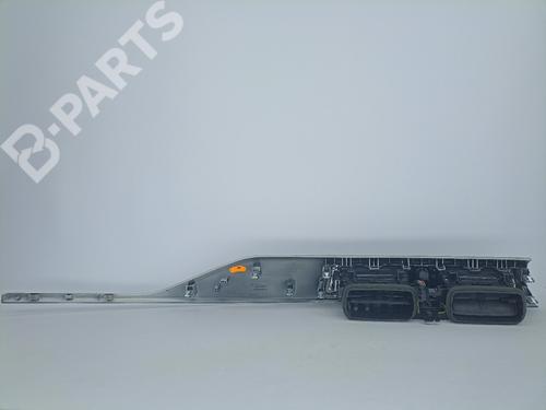 Air vent BMW 3 Touring (F31) 318 d | BP11679105I21