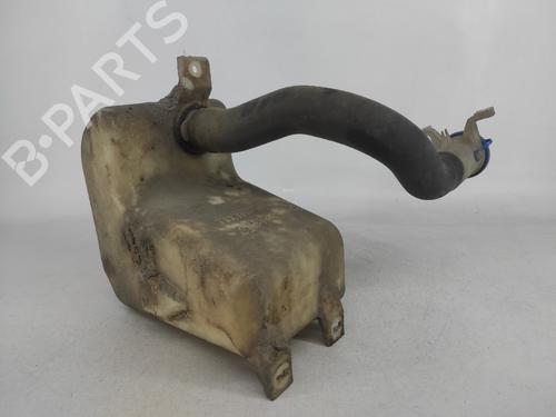 Windscreen washer tank LAND ROVER FREELANDER I (L314) 2.0 DI 4x4 | BP13373592C113
