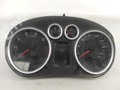 Instrument cluster AUDI A2 (8Z0) 1.4 8Z0920900G
