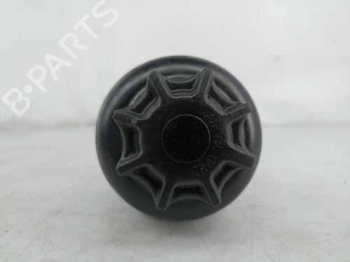Brake fluid reservoir BMW 5 (E60) 520 i 32411097164