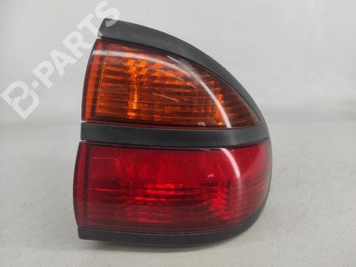 Farolim direito RENAULT LAGUNA I (B56_, 556_) 1.6 16V (B568, B561) (107 hp) 7700420123