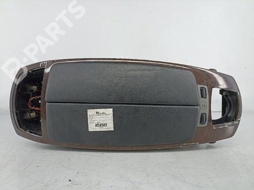 Armrest / Center console BMW 7 (E65, E66, E67) 730 d (204 hp) 7011600