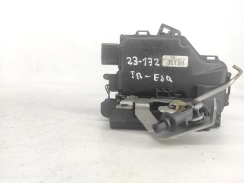Venstre bak lås AUDI A4 B6 Avant (8E5) 1.9 TDI 8E0839015