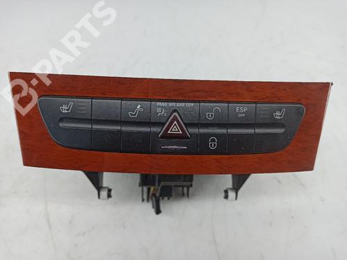 Switch MERCEDES-BENZ E-CLASS (W211) E 220 CDI (211.008) A2116303152 4 PISCAS BOTAO BOTÃO