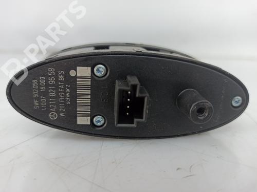 Right front window switch MERCEDES-BENZ E-CLASS (W211) E 220 CDI (211.008) | BP10727207I26 
