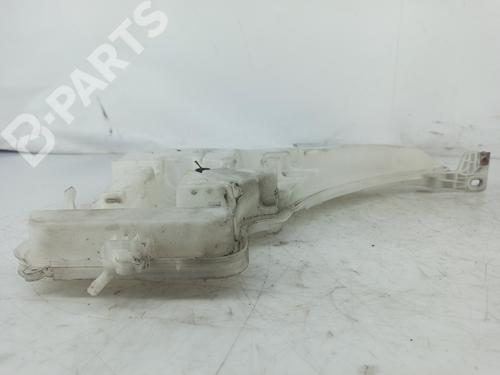 Used Windscreen washer tank BMW 3 Touring (F31) 318 d (143 hp) 11082888