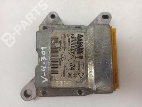 Kollisjonspute styreenhet RENAULT LAGUNA II Grandtour (KG0/1_) 1.9 dCi (KG0G) (120 hp) 11338585