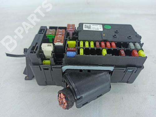 Sicherungskasten für OPEL ASTRA K Sports Tourer (B16) 1.6 CDTi (35) (110 hp) 11385247