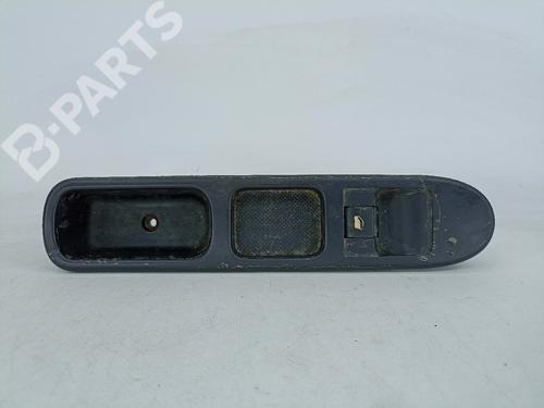 Right front window switch PEUGEOT 307 SW (3H) 1.6 HDI 90 53269709