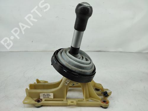 Gear lever MITSUBISHI COLT VI (Z3_A, Z2_A) 1.5 DI-D (Z39A) COM MOCA E FOLE DE VELOCIDADES