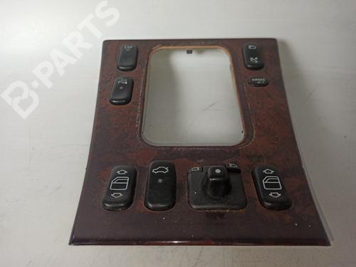 Used Switch MERCEDES-BENZ CLK (C208) CLK 320 (208.365) (218 hp) 12003295