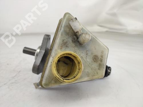 Brake master cylinder MERCEDES-BENZ C-CLASS (W203) C 180 Kompressor (203.046) | BP12067799M77