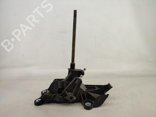 Gear lever FORD FIESTA VI (CB1, CCN) 1.6 TDCi 8A6R7C453MAB