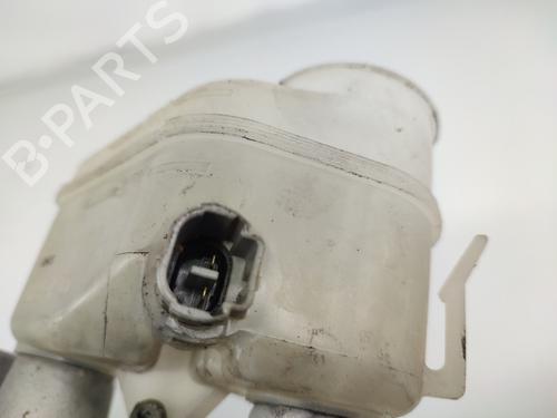 Brake master cylinder TOYOTA COROLLA Liftback (_E10_) 1.3 XLI (EE101_, EE101R) | BP12238298M77