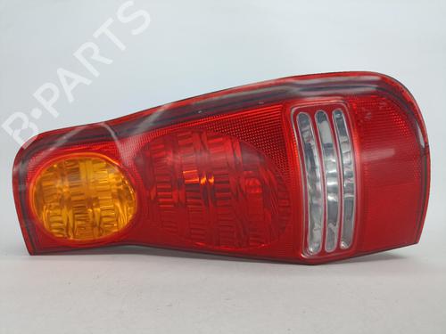 Feu arrière droit HYUNDAI MATRIX (FC) 1.5 CRDi (82 hp) 12438998